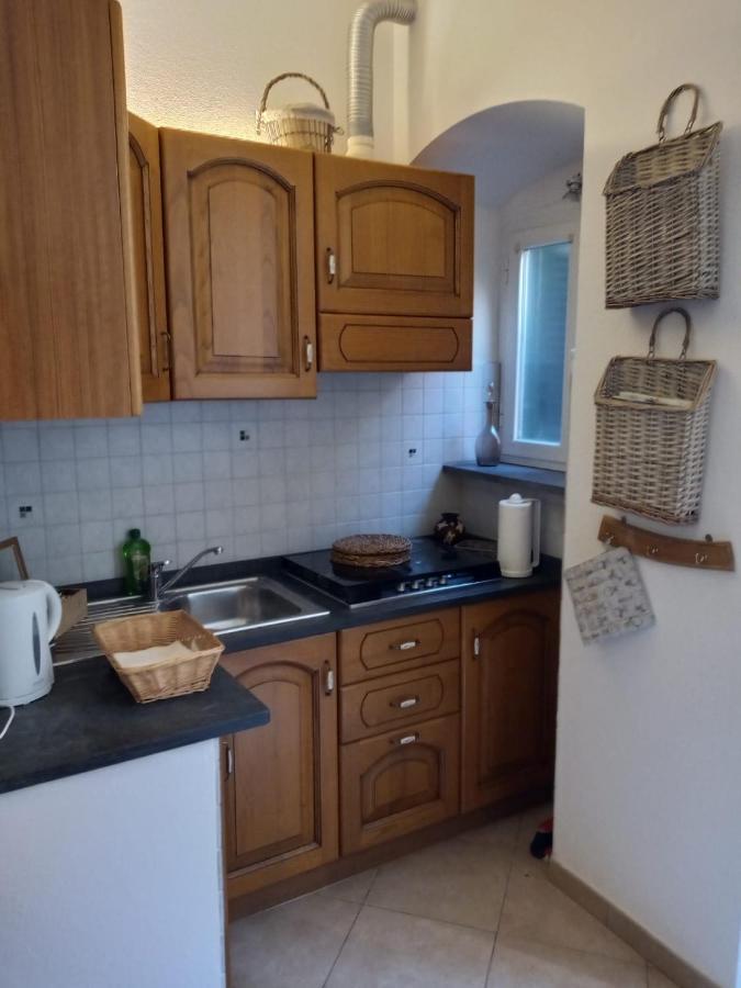 Dume Cosy Apt - Central - Near The Beach With A.C. Monterosso al Mare Exterior photo